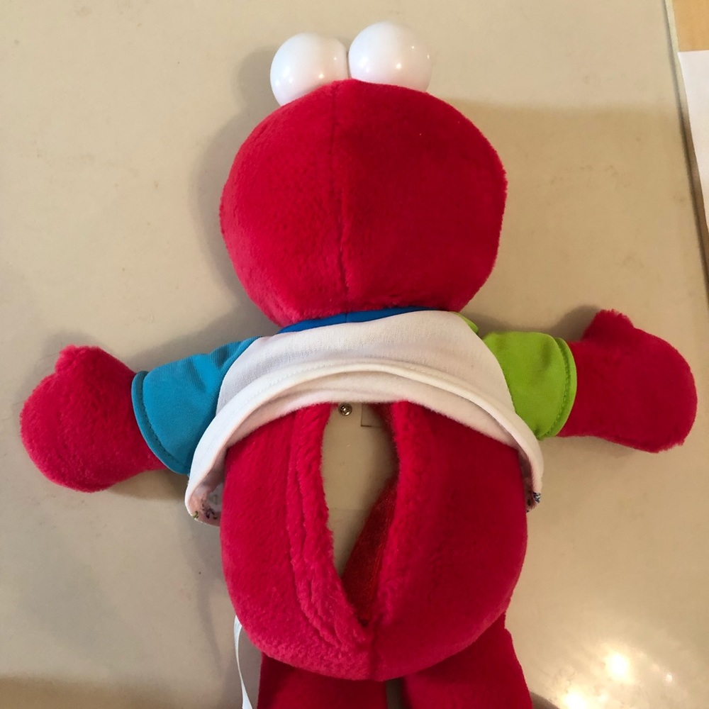 Sesame Street Elmo talking plush - Picture 6 of 8